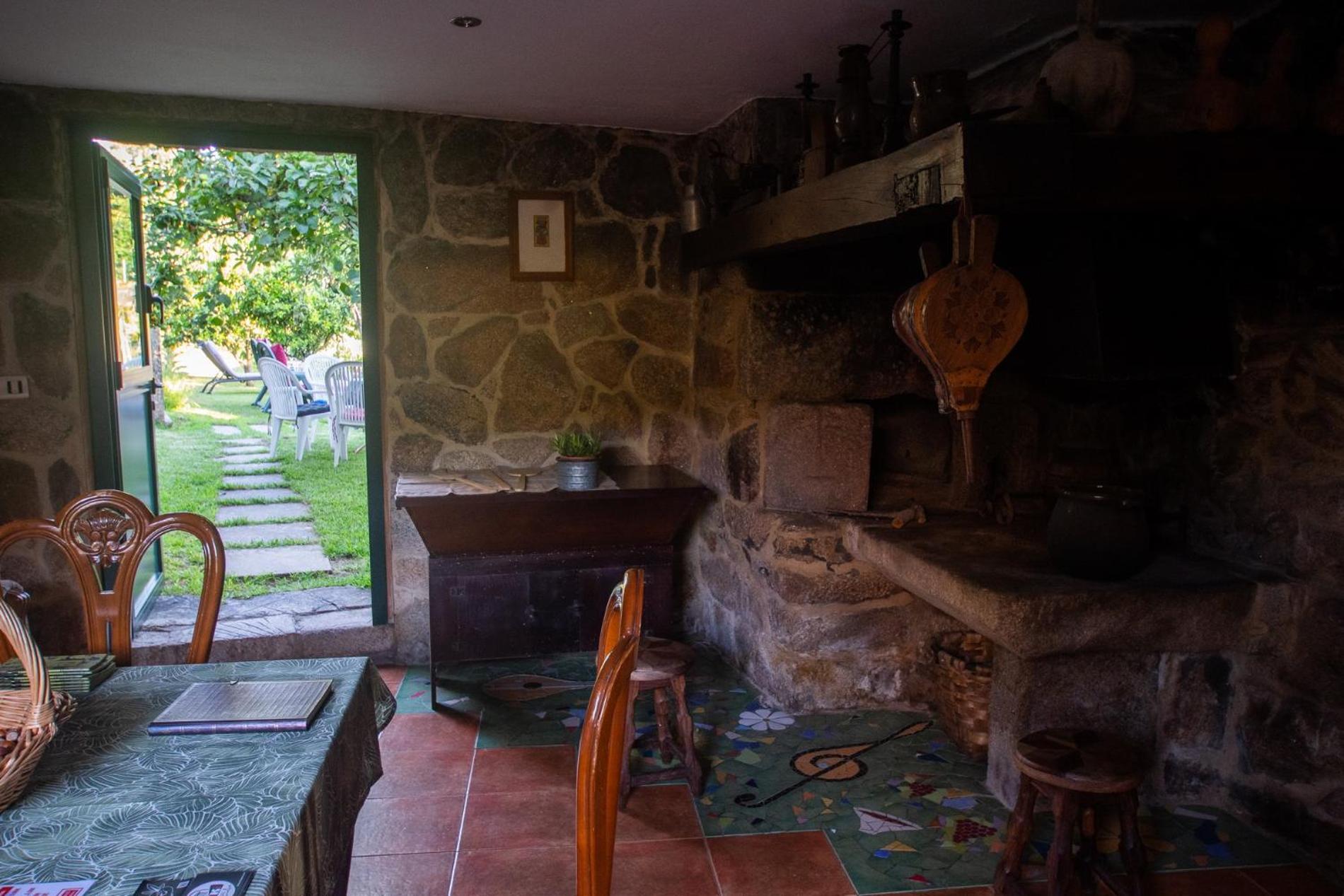 Casa Lameiro Редондела Екстериор снимка